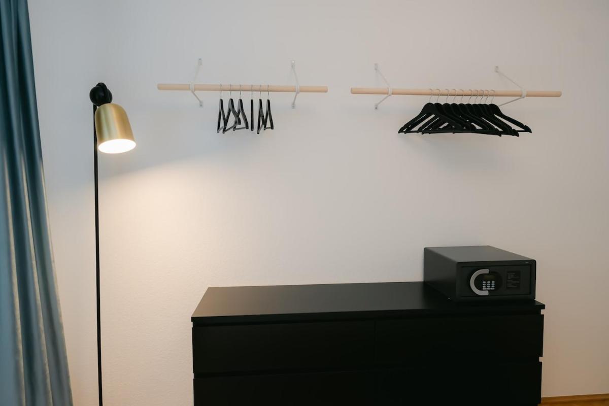 Appartement Cozy Corner Perfect For 4 To 6 Hip Area And Parking *