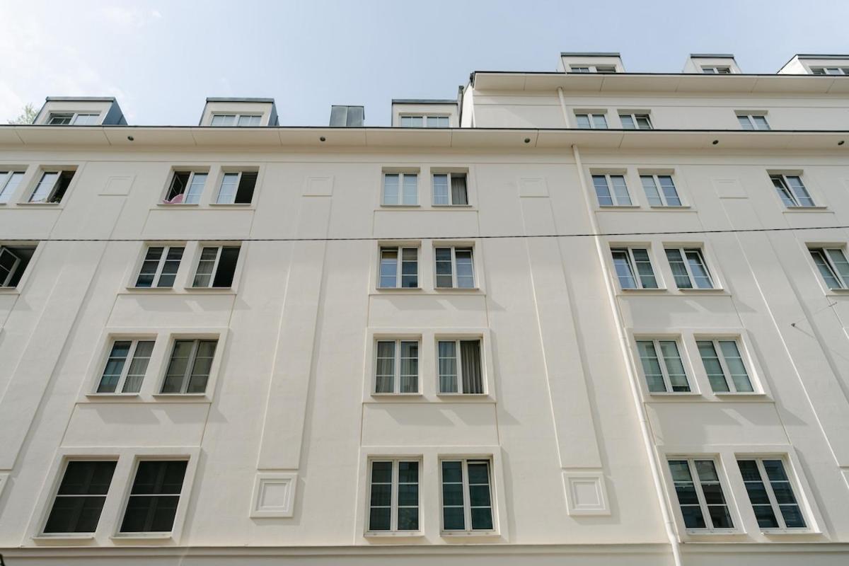 Appartement Cozy Corner Perfect For 4 To 6 Hip Area And Parking *