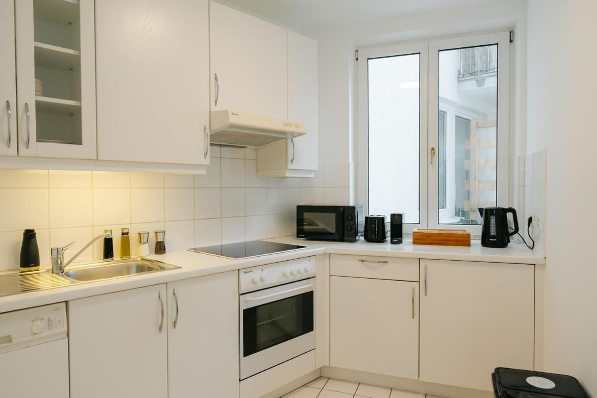 Cozy Corner Perfect For 4 To 6 Hip Area And Parking Vienne